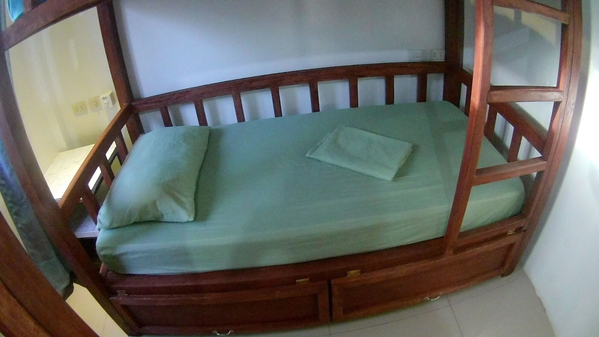 Footprints Homestay (Adults Only) General Luna  Eksteriør billede
