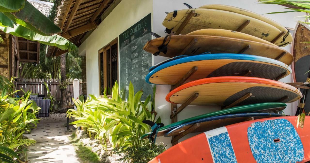 Footprints Homestay (Adults Only) General Luna  Eksteriør billede