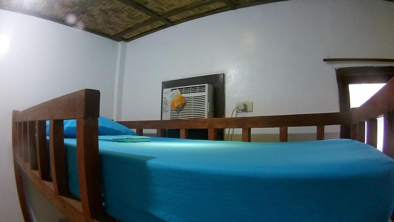 Footprints Homestay (Adults Only) General Luna  Eksteriør billede