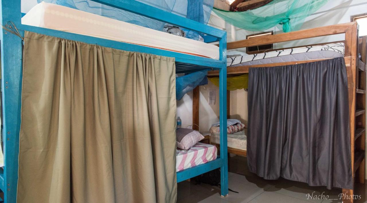 Footprints Homestay (Adults Only) General Luna  Eksteriør billede